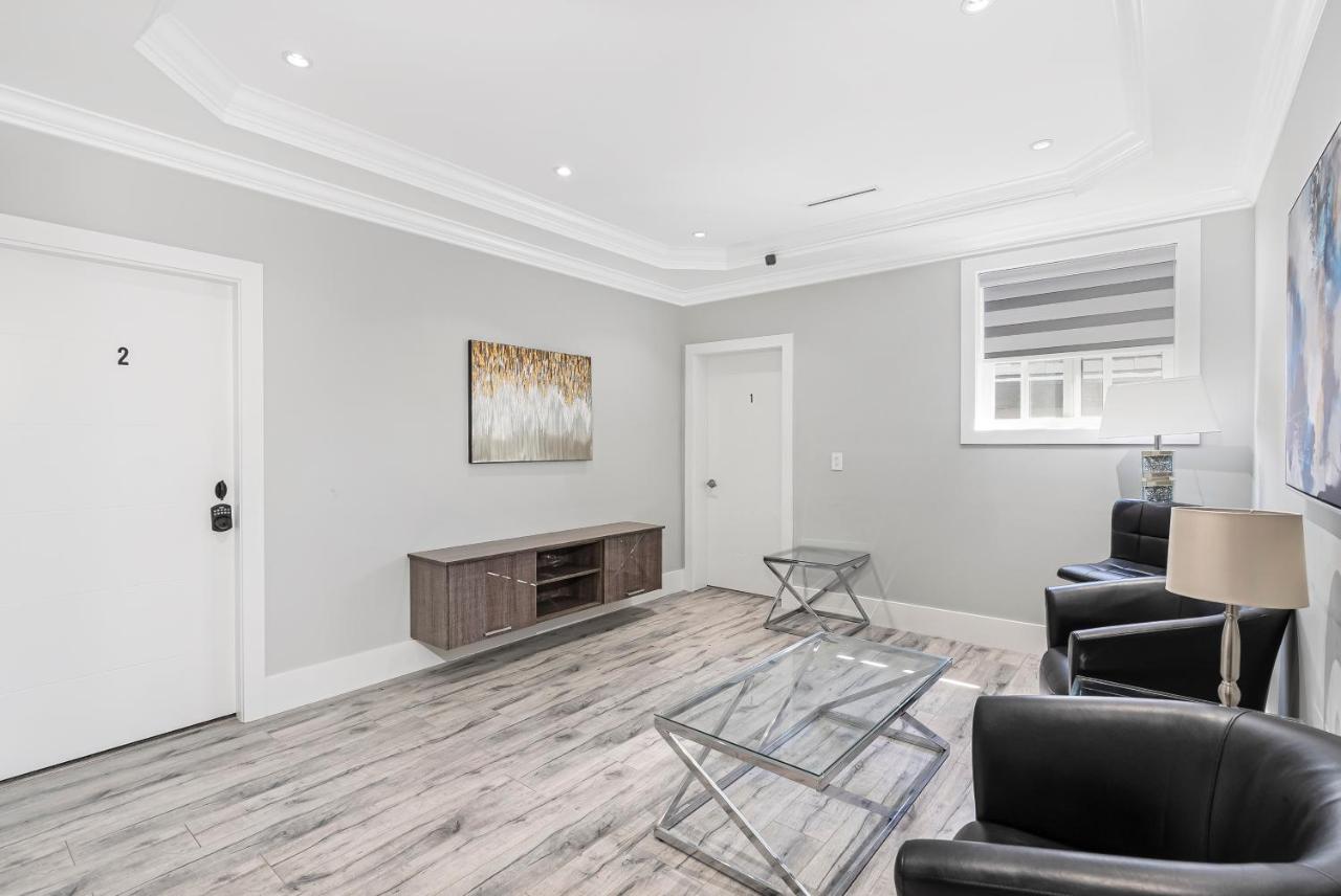 T&T Lodge Surrey Luaran gambar
