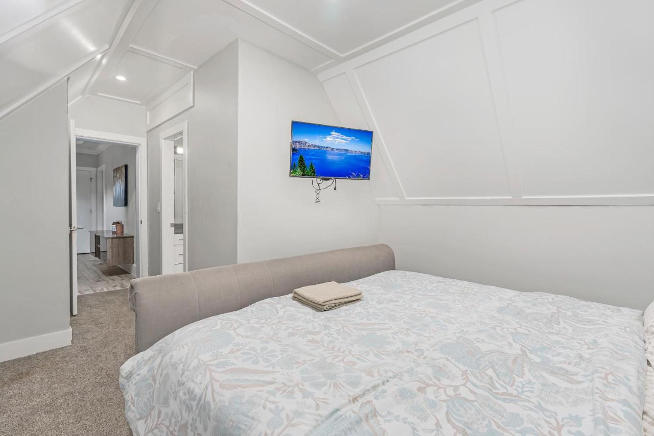 T&T Lodge Surrey Luaran gambar